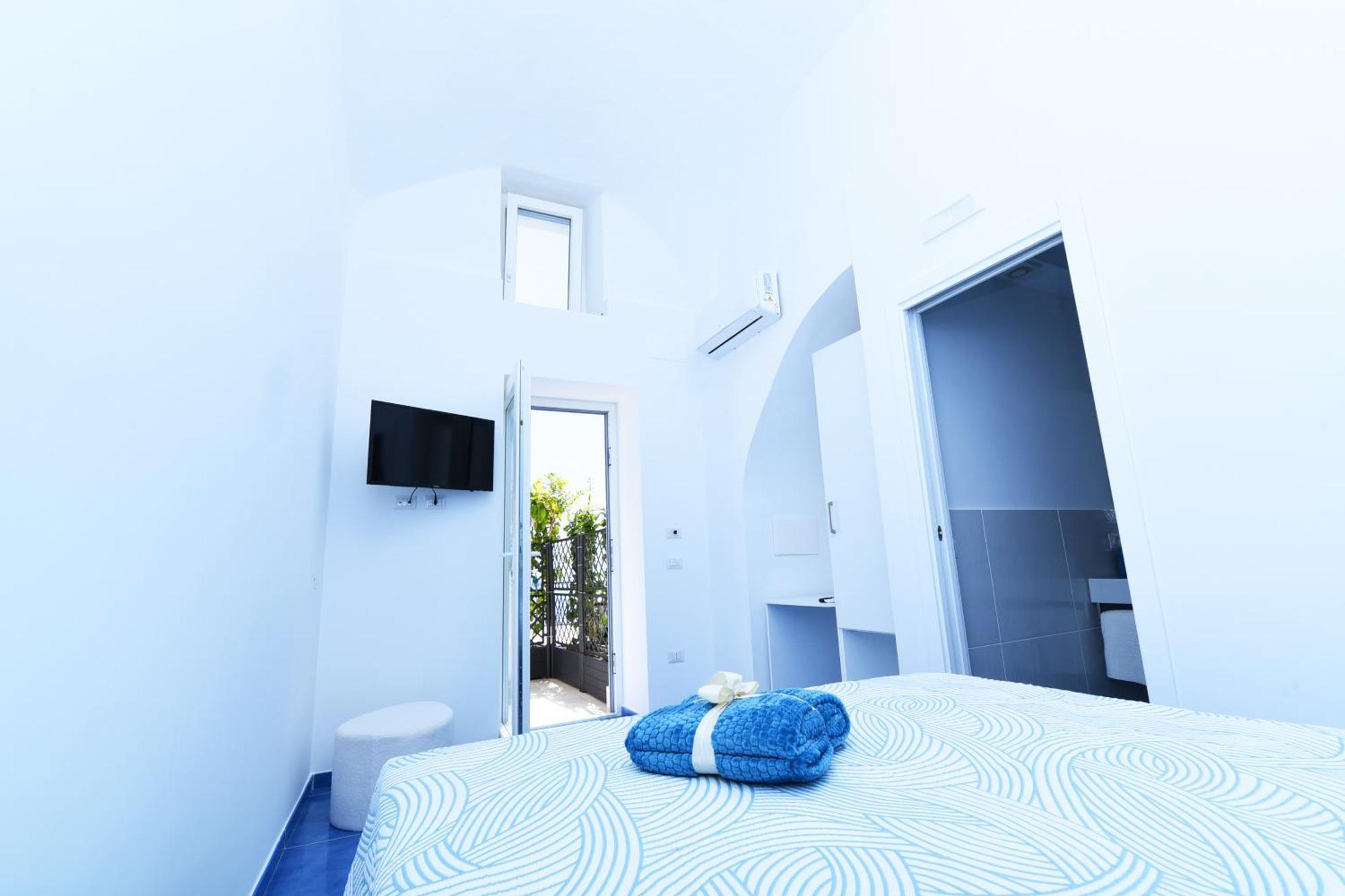 B&B Blue View Фуроре Экстерьер фото