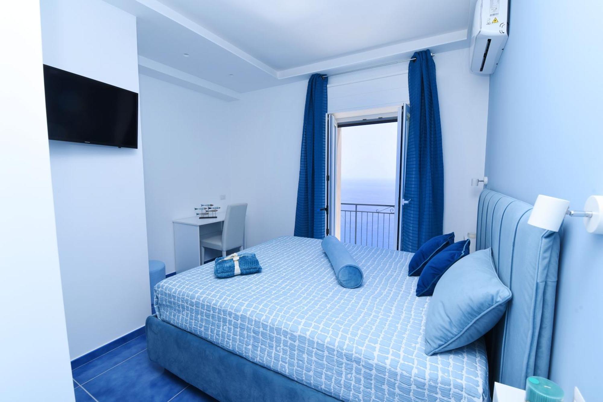 B&B Blue View Фуроре Экстерьер фото