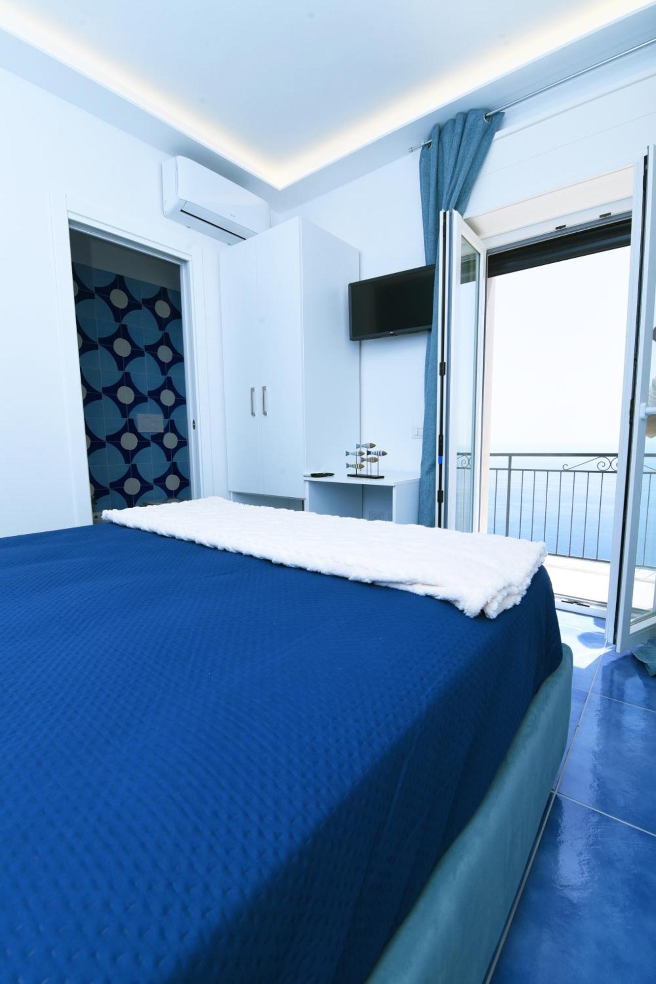 B&B Blue View Фуроре Экстерьер фото