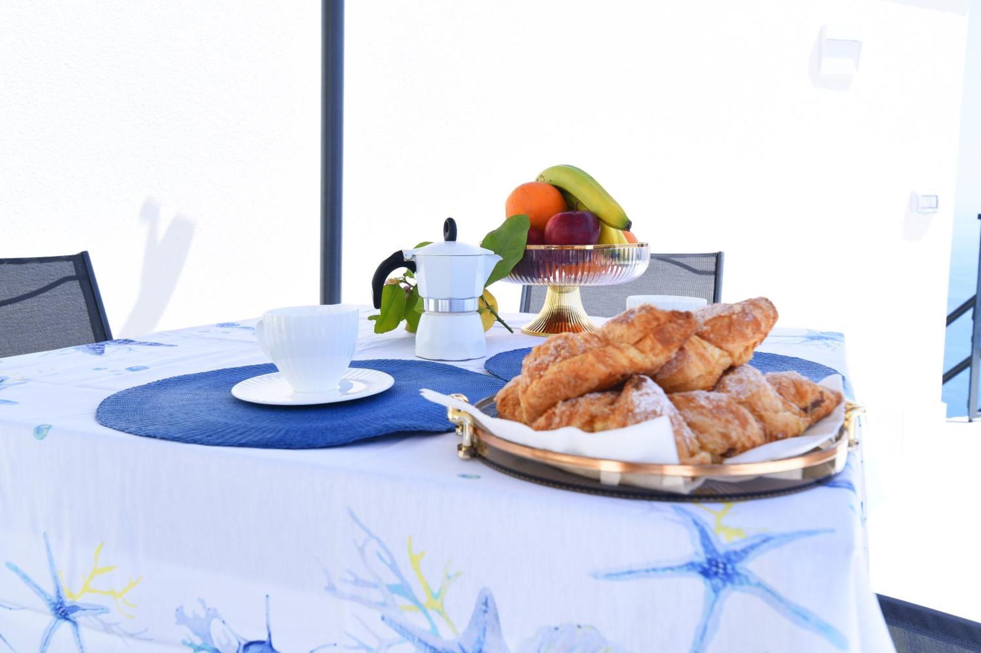 B&B Blue View Фуроре Экстерьер фото
