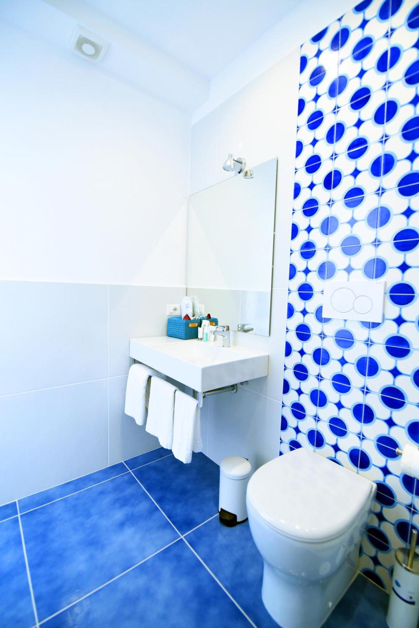 B&B Blue View Фуроре Экстерьер фото