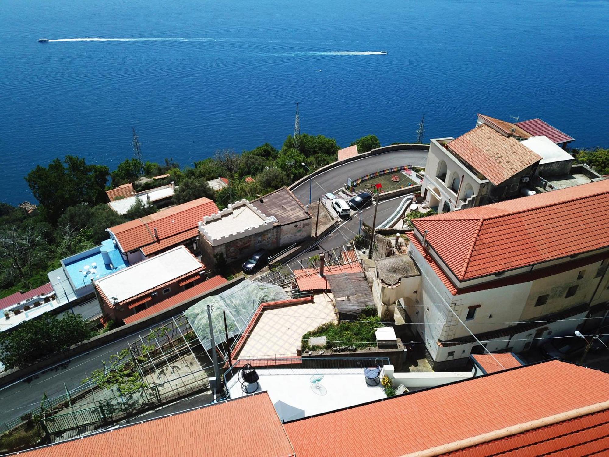 B&B Blue View Фуроре Экстерьер фото